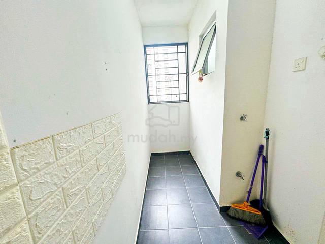 Residensi Laguna Biru 2 5