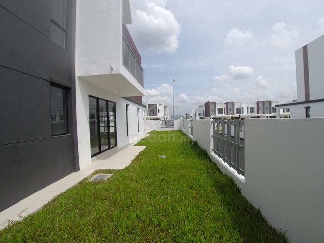 2 Sty Endlot With Land Springfields Residence Setia Ecohill 2 FREEHOLD 3