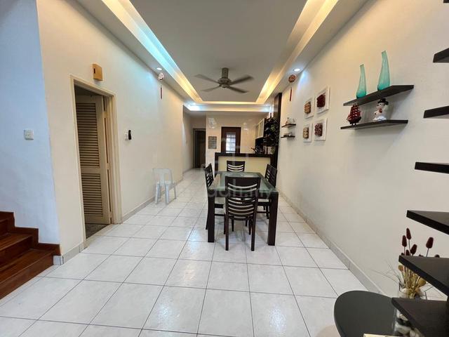Ulu Tiram 1.5 Storey Terrace Jalan Persona Taman Pelangi Indah 1