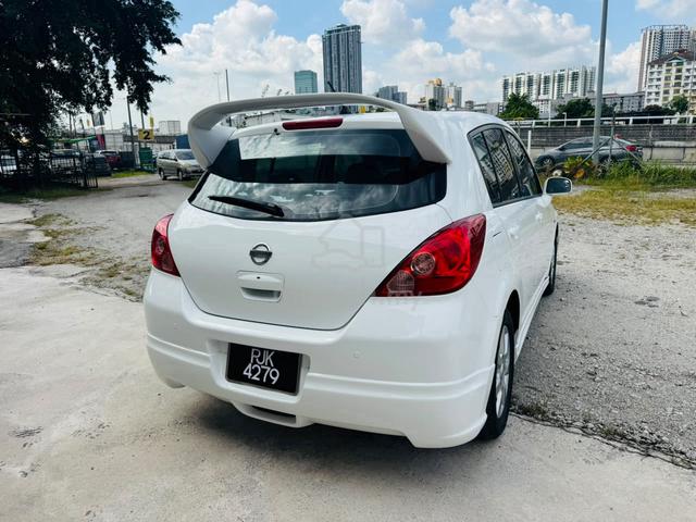 2009 Nissan LATIO 1.6 SPORT ST-L (A) - 4