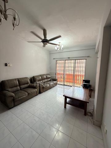 Taman Anggerik Villa 1