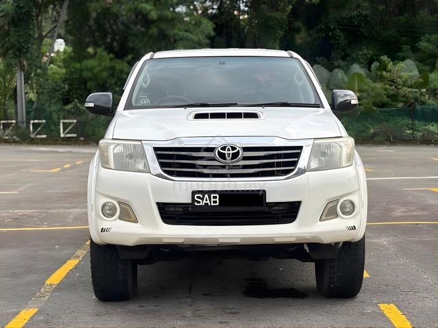 2012 Toyota HILUX D/CAB 3.0 G (A) - 3