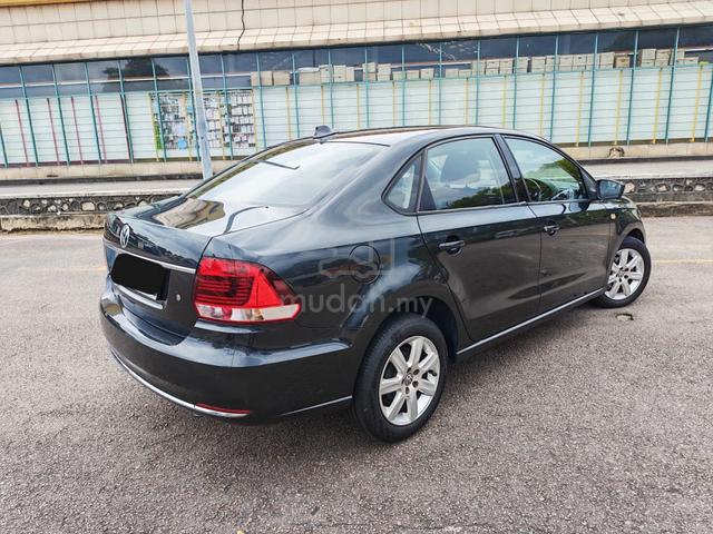 2017 Volkswagen VENTO 1.6 COMFORTLINE (A) CASH - 3