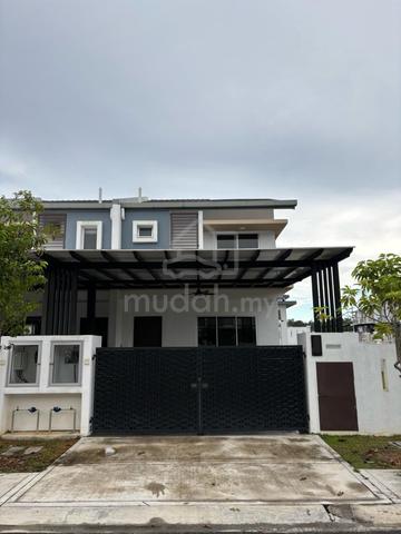 [Corner | Renovated] 2Sty Taman Myra Vista, Bandar Baru Salak Tinggi 1