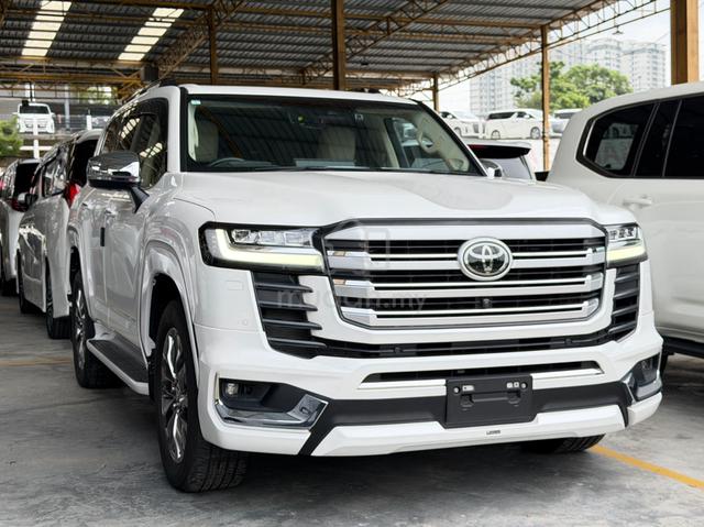 2023 Toyota LANDCRUISER 3.4 ZX FJA300W (A) - 1