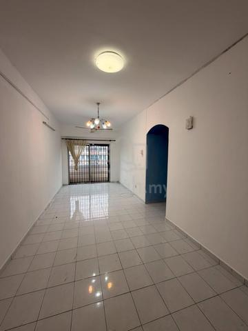Sri Kenari Apartment 1