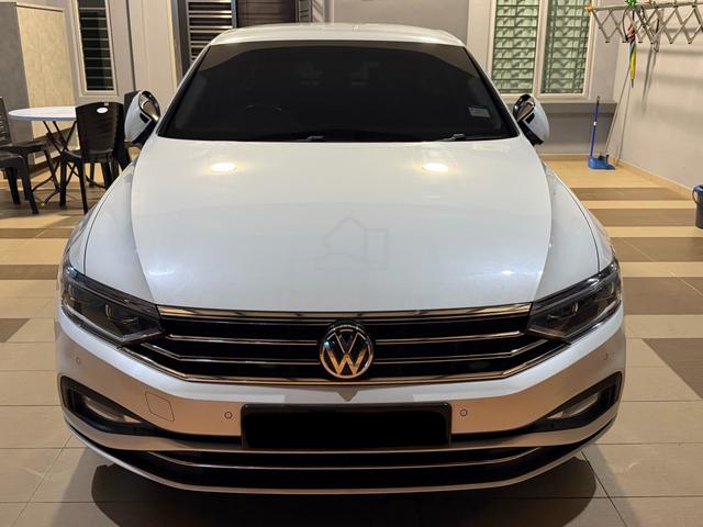 2021 Volkswagen PASSAT Elegance 2.0T Direct Owner - 3