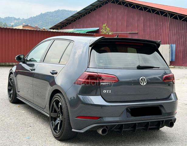 2019 Volkswagen GOLF 2.0 GTI MK7.5 - 5