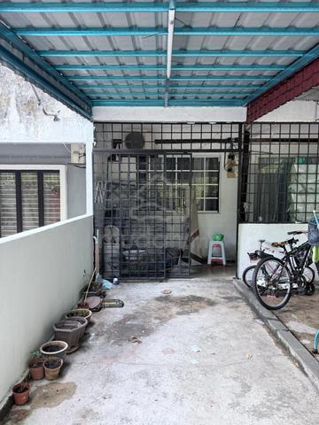 FACING OPEN Townhouse GF Taman Saga Ampang 1