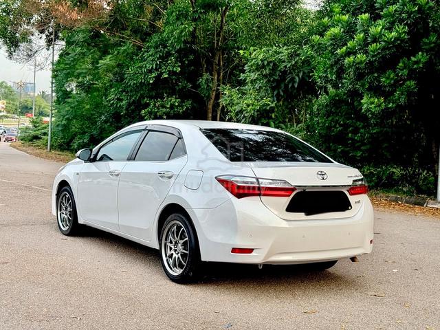 TOYOTA COROLLA ALTIS v 2.0AT 2017 - 2