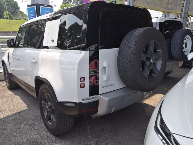 2023 Land Rover DEFENDER 2.0 110S (Black LEATHER) - 2