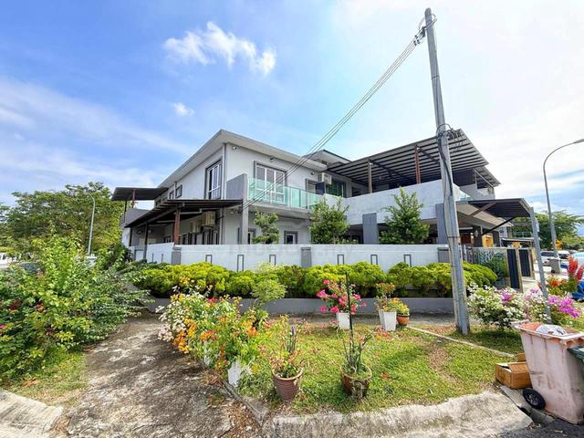 FULLY RENOVATED | 7 ROOMS 💥 2-Storey Corner at Idaman Bayu Sendayan 1
