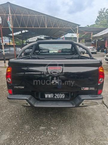 2012 Mitsubishi TRITON 2.5 VGT (A) - 4