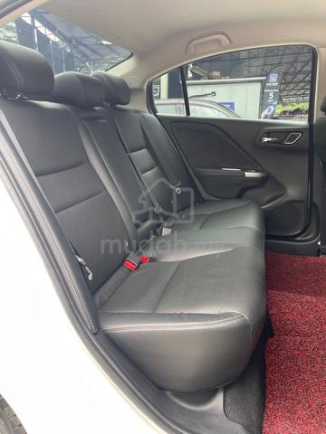2019 Honda CITY 1.5 V (A) Leather Seat - 5