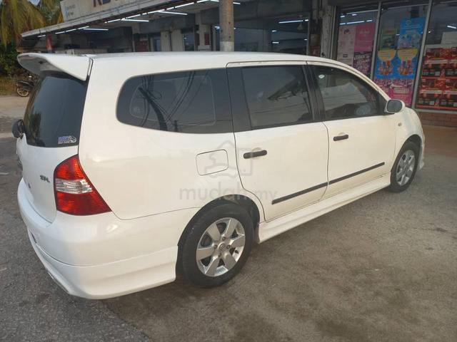 2010 Nissan GRAND LIVINA 1.6 AUTOMATIC - 3