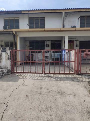 Rumah 2 tingkat di TAMAN CEMPAKA, Ipoh 1