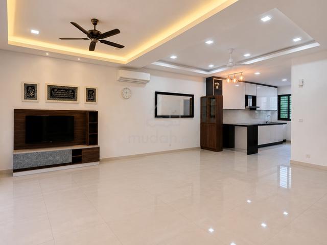 Renovated 2 Storey House in Elmina Valley 4, Denai Alam For Sale. 1