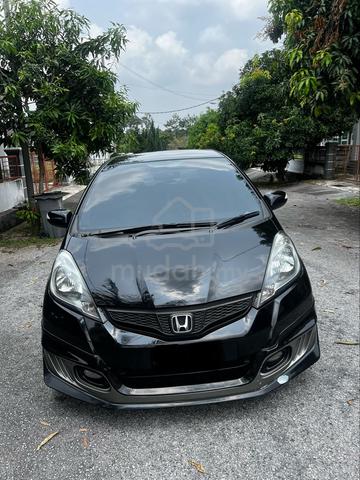 2013 Honda JAZZ 1.5 FACELIFT (A) - 1