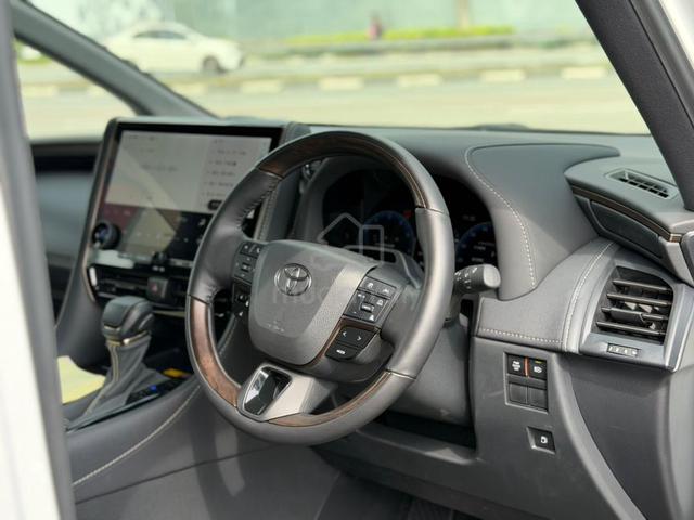 2025 Toyota ALPHARD 2.5 Z 2PD 7STR 4CAM 5K KM - 5