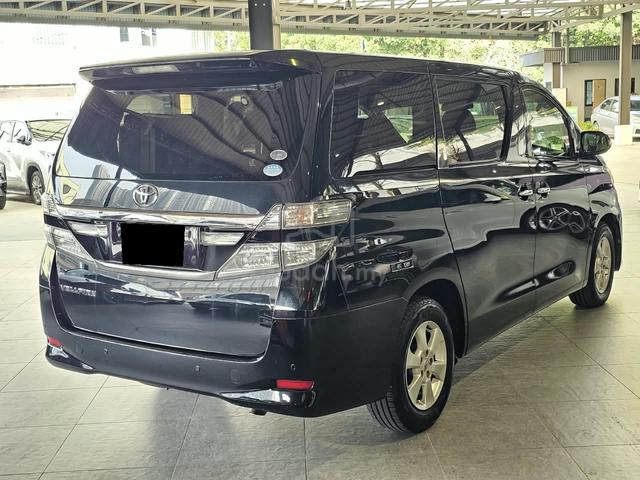 Toyota VELLFIRE 2.4 X FACELIFT 8 SEATER 2P DOOR - 2