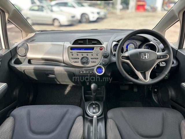 2013 Honda JAZZ 1.3 (HYBRID) FACELIFT (A) - 5