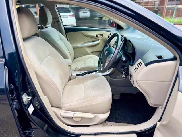 2013 Toyota COROLLA ALTIS 1.8 E FACELIFT (A) - 4