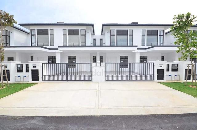 Fully Furnish or Rm110K Cash Back |22x80 4R4B |2 Storey House Senawang 1