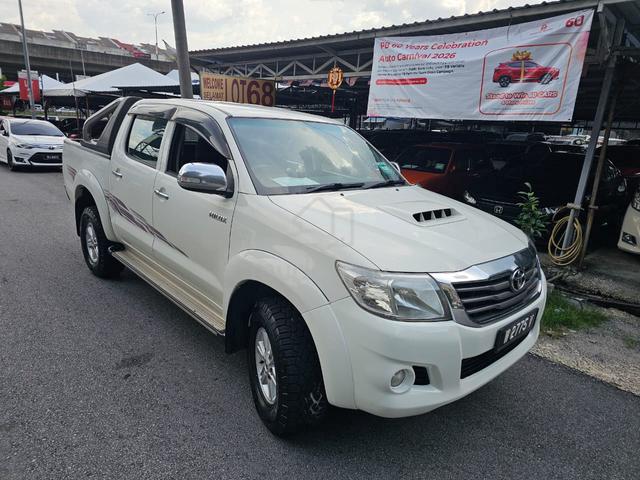 2014 Toyota HILUX 2.5 G VNT (A) 4X4 O. T. R. PRICE - 1