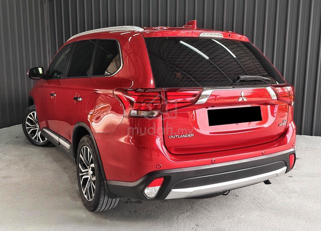 Mitsubishi Outlander 2.0 AWD (A) KEYLESS 8 SEATER - 4