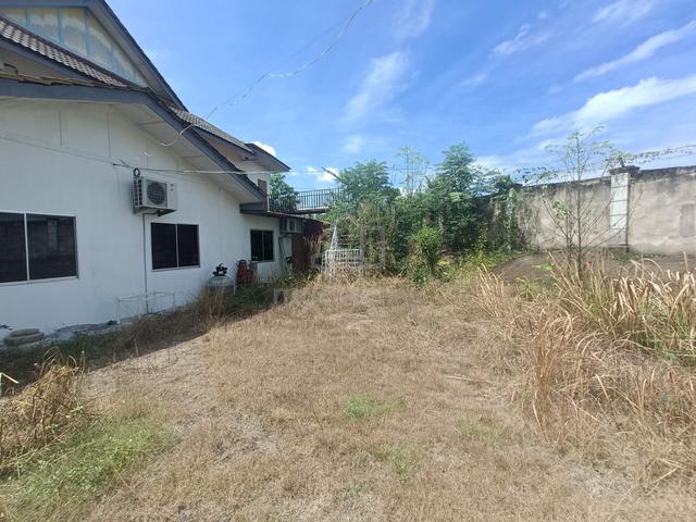 Double Storey Corner lot Terrace Tmn Jati Batu Berendam Big Land 1
