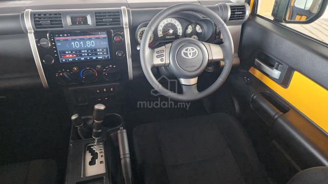 2012 Toyota FJ 4.0 CRUISER (A) Full Accessories! - 3
