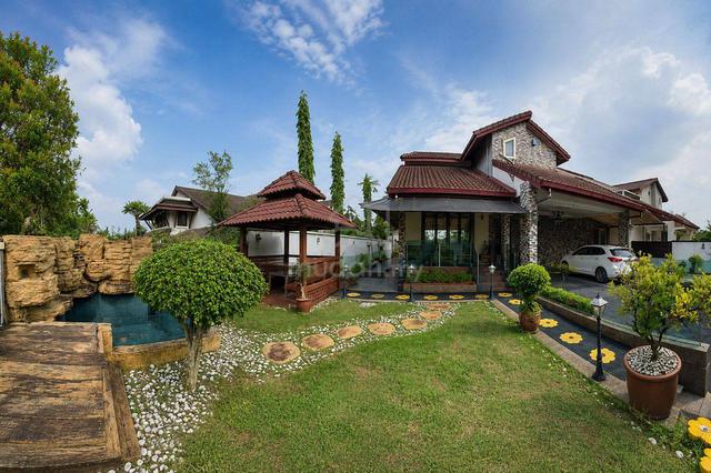 Bungalow Laman Permai, Subang Bestari Shah Alam Selangor BELOW MARKET 1