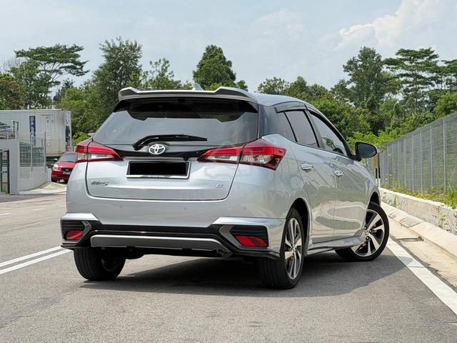 -2023 Toyota YARIS 1.5 G FACELIFT (A) FULL LOAN - 3