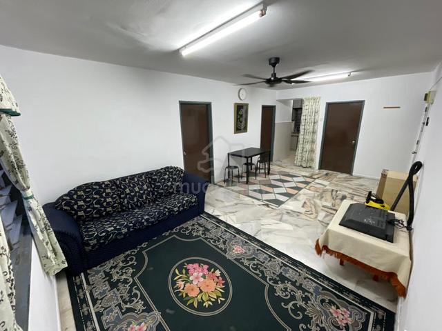 Flat PKNS Seksyen 7 Shah Alam 1