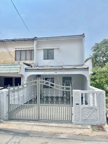 Jalan 9/1x, Taman Air Biru, Pasir Gudang, Double Storey Low Cost 1