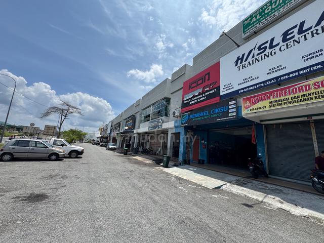 Sungai Lalang Double Storey Shop Lot Corner Lot For Rent 1