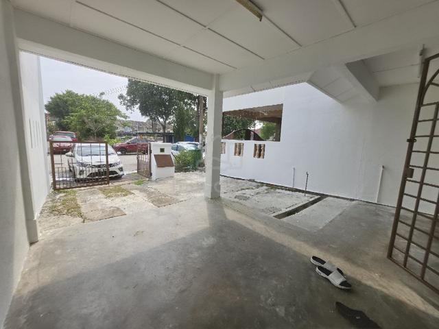 Taman🔴Sri Andalas🔷FREEHOLD New Paint🎈DEKAT Hospital Klang HTAR 1