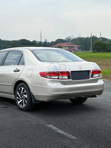 2005 Honda ACCORD 2.0 VTI (A) - 4