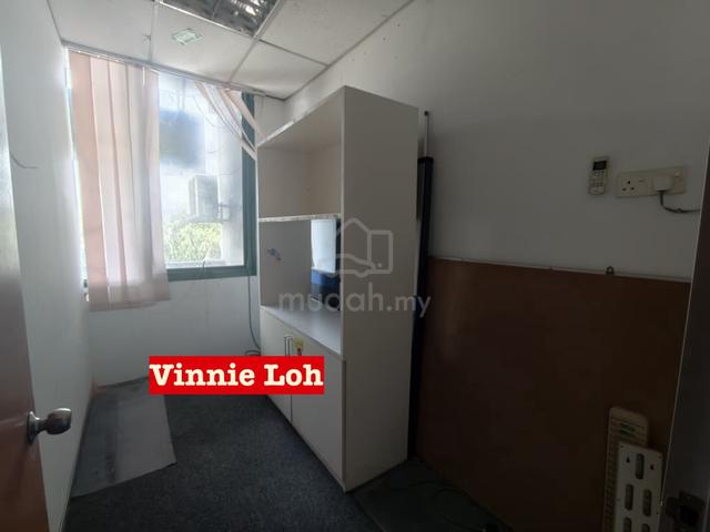 Commercial Unit For Rent & Sale @ Krystal Point 1 1