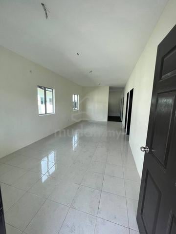 rumah semi D cluster 1