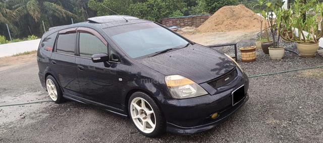 2003 Honda STREAM 2.0 IVS RN3883J9 (MQ) (A) - 1