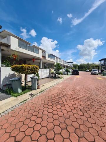 [Best Deals] 2 Storey Terrace House @ Villa Mutiara Indah 1