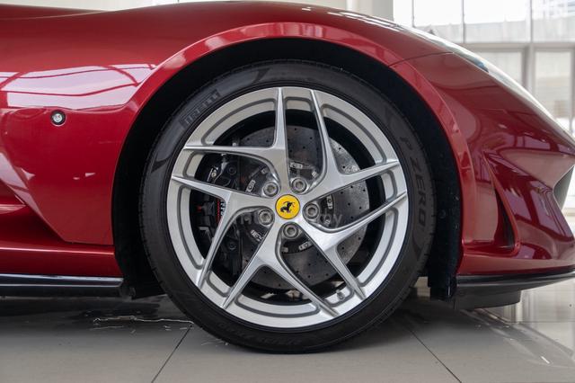 Ferrari 812 Superfast 6.5 V12 2021 Rosso Fiorano - 3