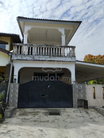 2 storey corner , SG 9/30 , taman sri gombak . 1