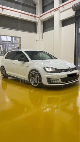 2013 Volkswagen GOLF Mk7 2.0 GTi TSI (A) - 1