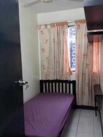 Single Room to Let at SS 2 Damansara Bistari Flat 1