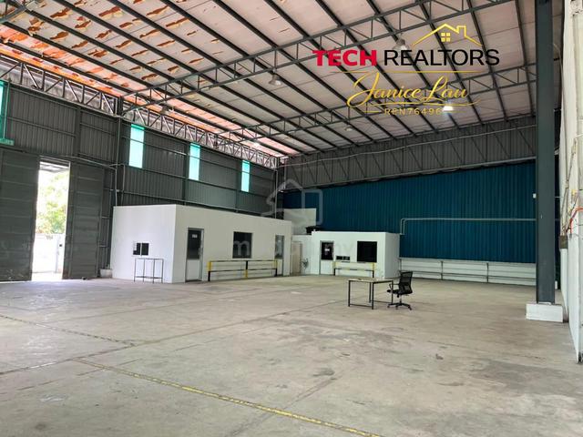 High demand warehouse for Rent at Bakar Arang 1