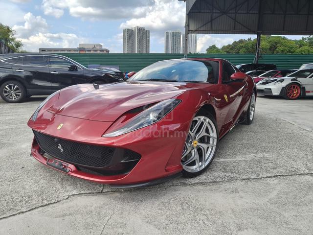 2021 Ferrari 812 6.5 SUPERFAST (A) CARBON,21 UNREG - 1