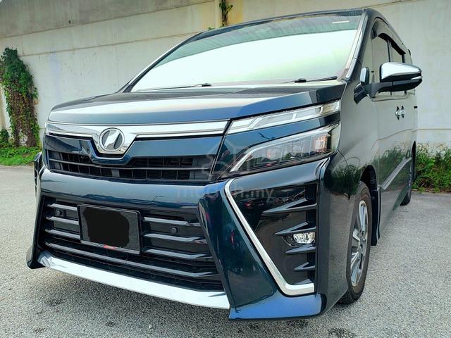 2021/2025 Toyota Voxy 2.0 - 4