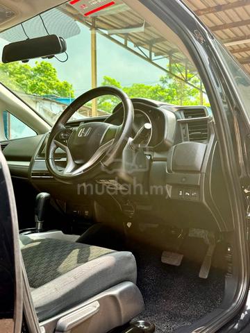 2018 Honda JAZZ 1.5 V (A) - 3
